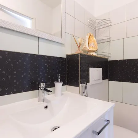 Apartment Lukic Krk Town