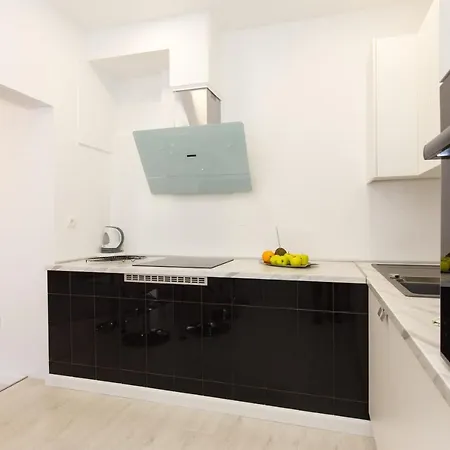 Lukic Apartment *