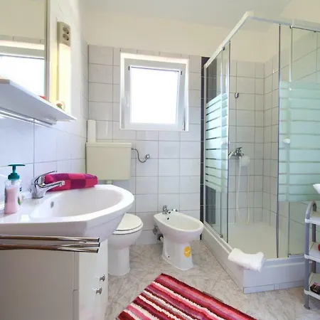 Apartment Lukic *